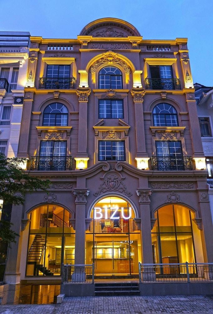Bizu Royal Hotel Ho Chi Minh City Exterior photo