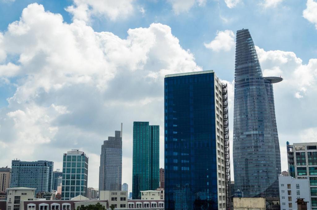 Bizu Royal Hotel Ho Chi Minh City Exterior photo